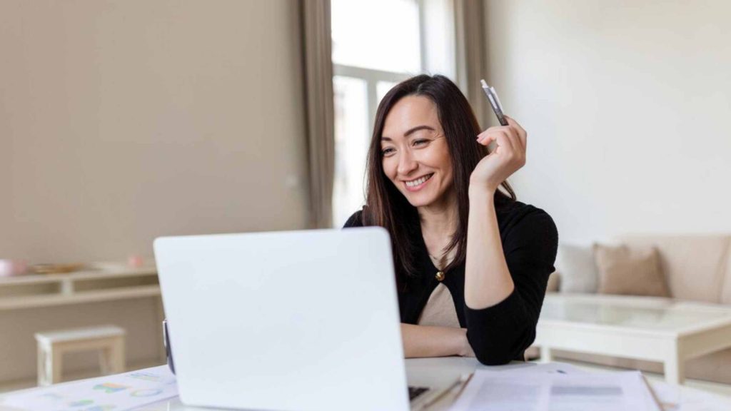 How to Find and Hire the Best Virtual Receptionist for Your Needs
