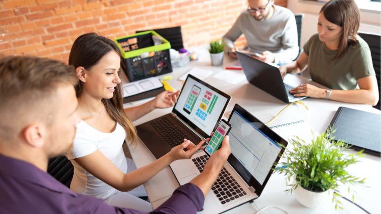 How to Stand Out as a UI_Ux Designer in Paris