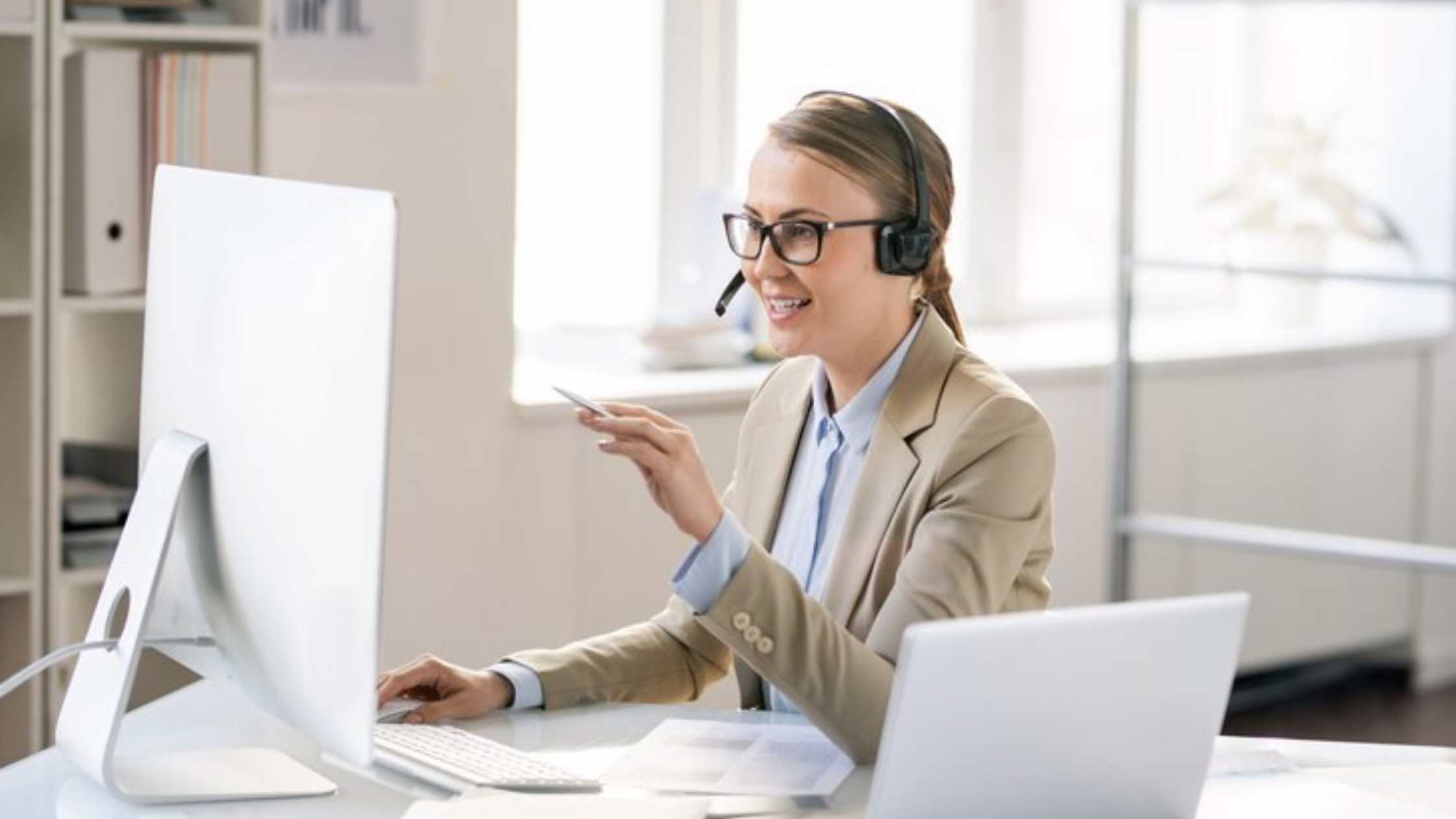 How a Virtual Assistant for Lead Generation Can Build and Qualify Your Sales Pipeline