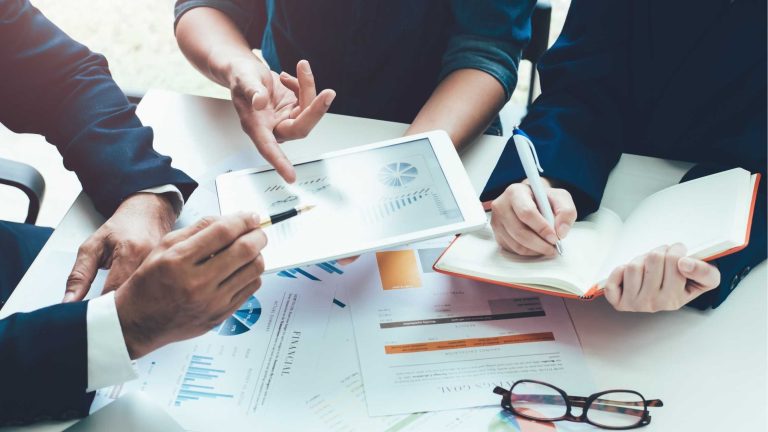 How Market Trends Impact Your Business Valuation Services