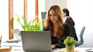 AI Executive Assistants and the Rise of Personalized Digital Leadership Support