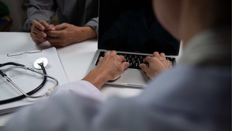 Healthcare Virtual Assistant Services Transforming Patient Care and Operations