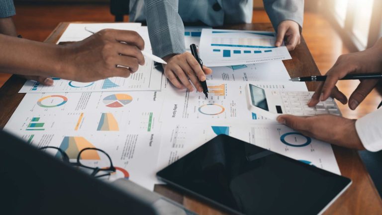 Ultimate Guide to Business Administration And Management (2025)