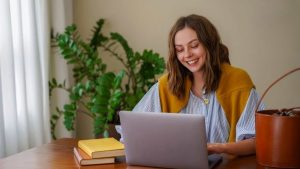 Virtual Assistant vs Freelancer vs. Agencies_ Which Model Fits Your Business