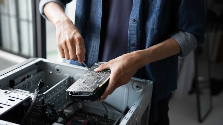 Ensure Business Continuity with Expert IT Maintenance Services